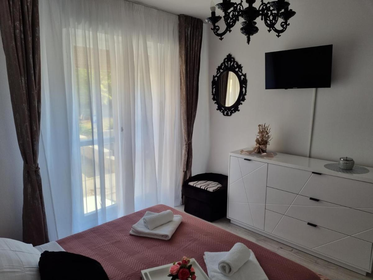 Babylu Apartman 扎达尔 外观 照片
