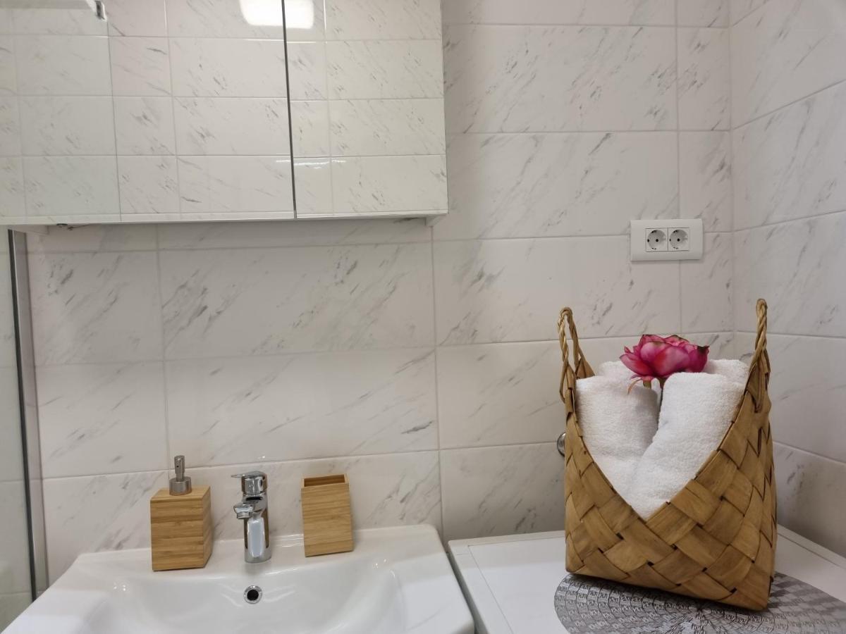 Babylu Apartman 扎达尔 外观 照片