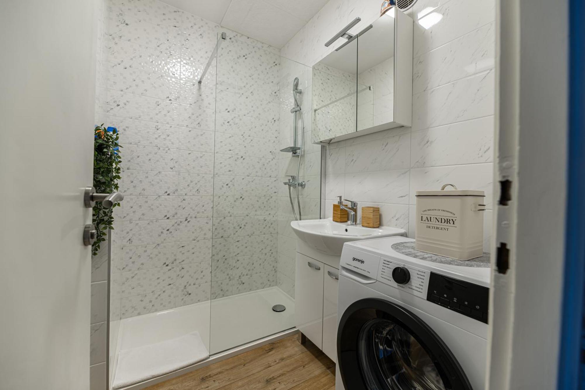 Babylu Apartman 扎达尔 外观 照片